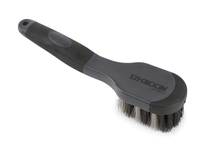 EZI-GROOM Grip Bucket Brush Black