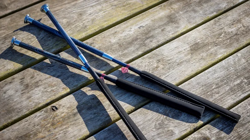 LeMieux Pro Baton Cushion Whip Black-1