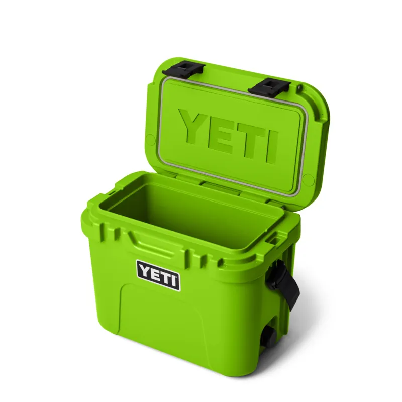 YETI Roadie 15 Cooler Venom-3