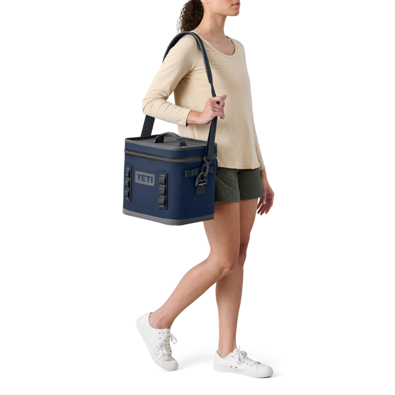 YETI Hopper Flip 12 Navy-1